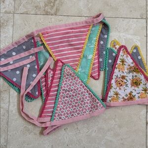 Matilda Jane Party Banners (set of 2)